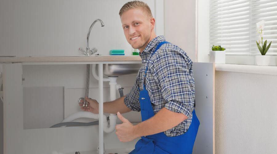 Expert burst pipe repair services in Durand, MI